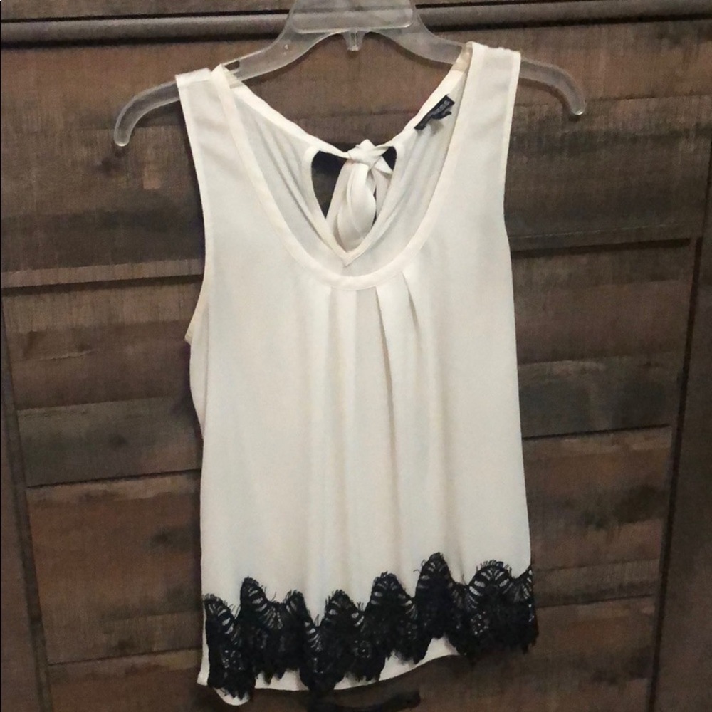 Express sleeveless blouse